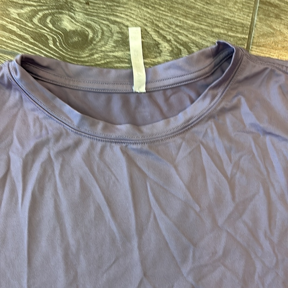 EUC Fabletics Dry Flex Tee Violetta Size XXL - Picture 5 of 9